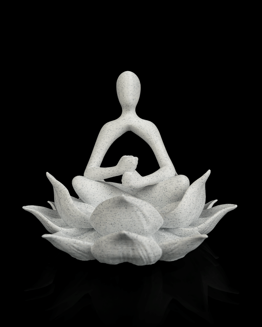 Foto da galeria do produto Estátua Meditador Flor de Lótus 3D