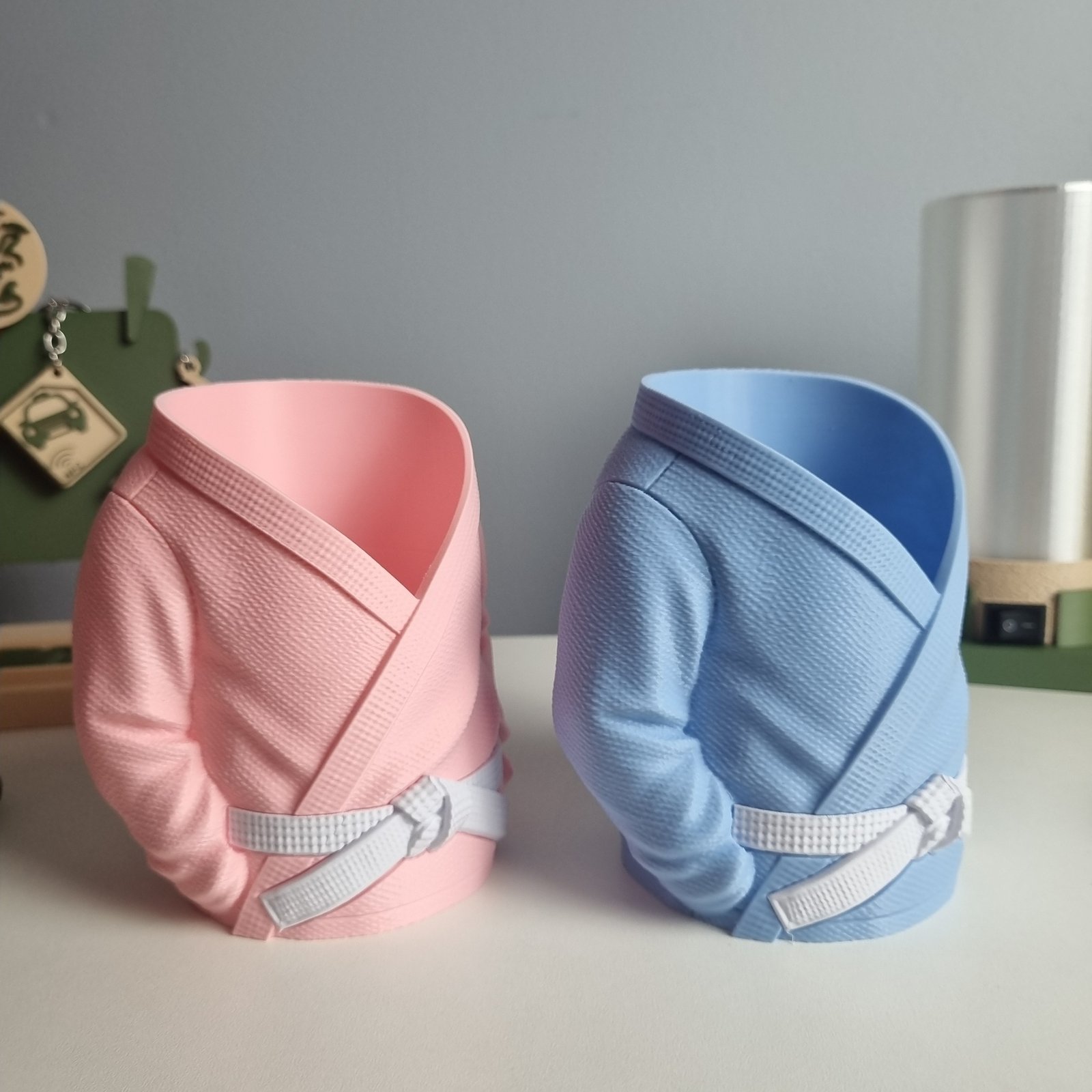 Foto da galeria do produto Porta Trekos Kimono Jiu Jitsu 3D